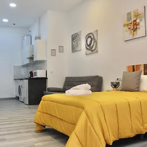 Appartement Nuevo Estudio Divina Pastora N-1, Málaga